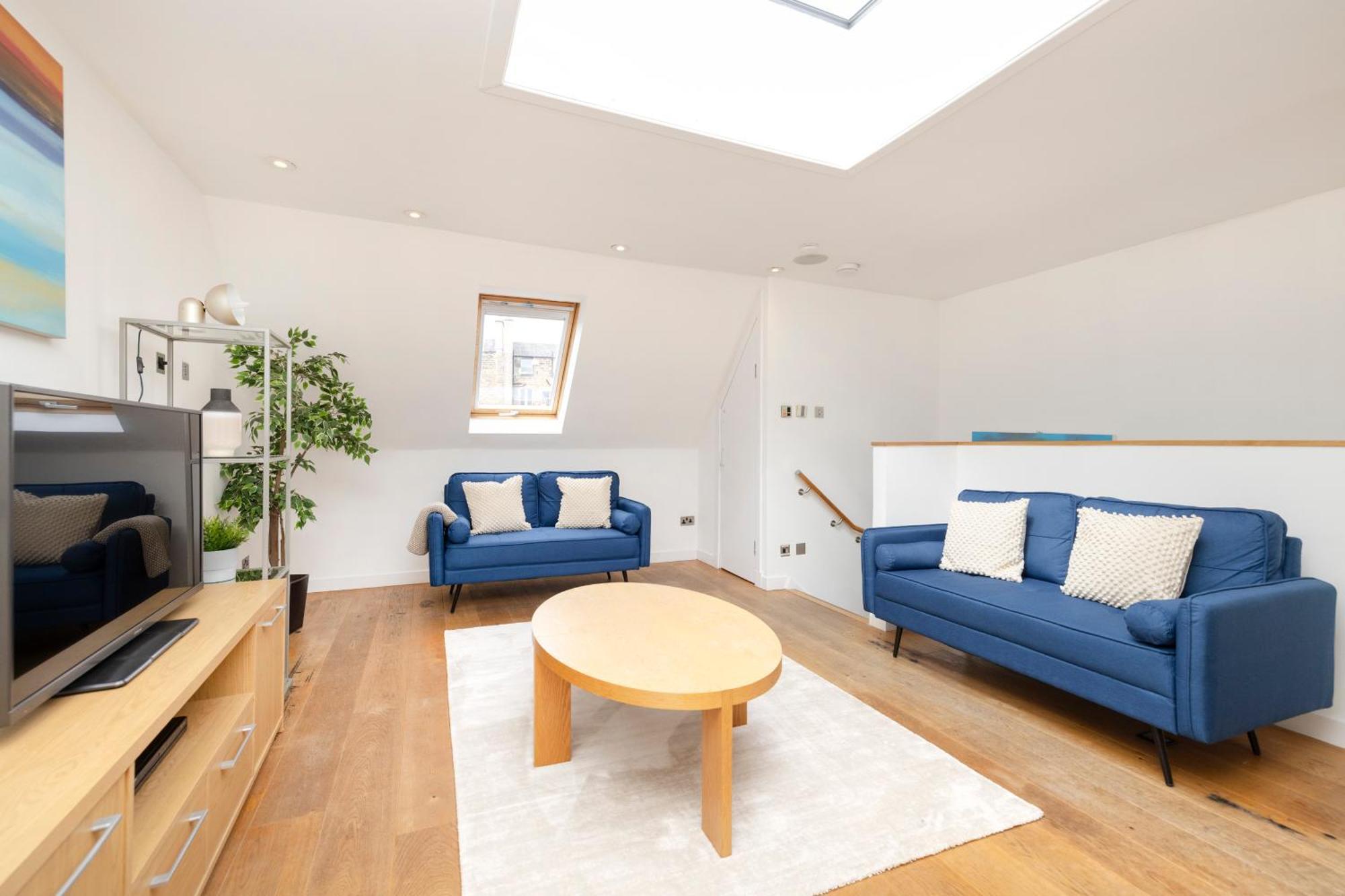 Ferienwohnung Joivy Superb Flats In The Heart Of EDI Exterior foto