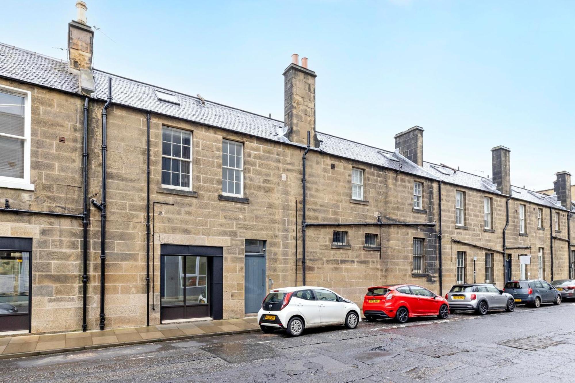 Ferienwohnung Joivy Superb Flats In The Heart Of EDI Exterior foto