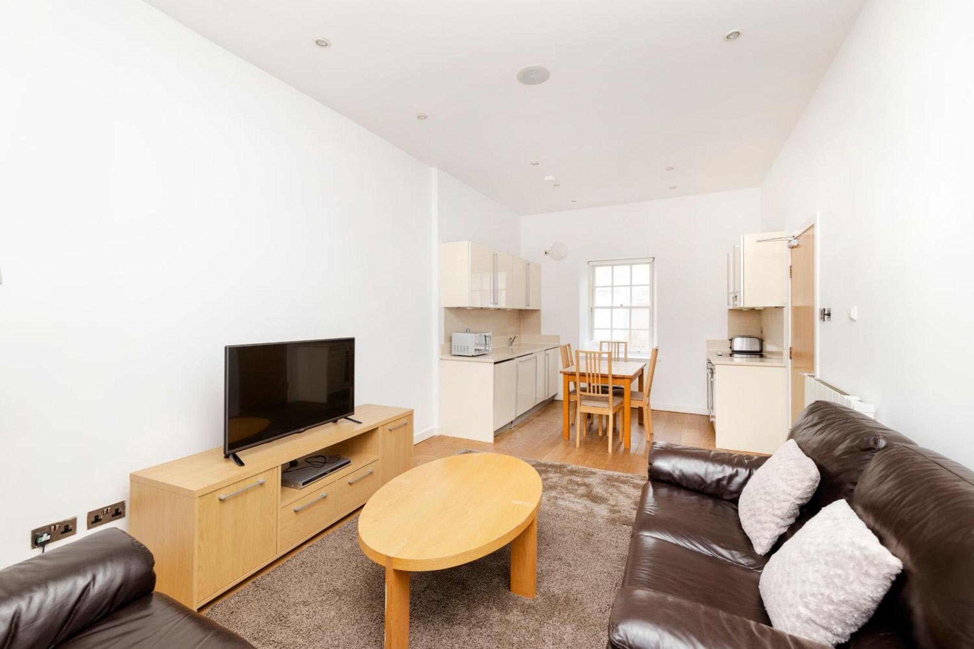 Ferienwohnung Joivy Superb Flats In The Heart Of EDI Exterior foto